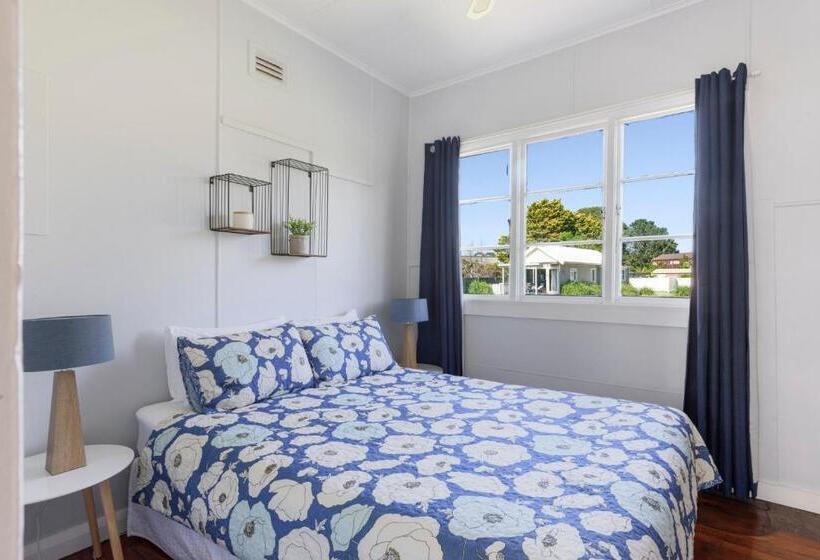 Resort Calm Waters Waterfront Cottages