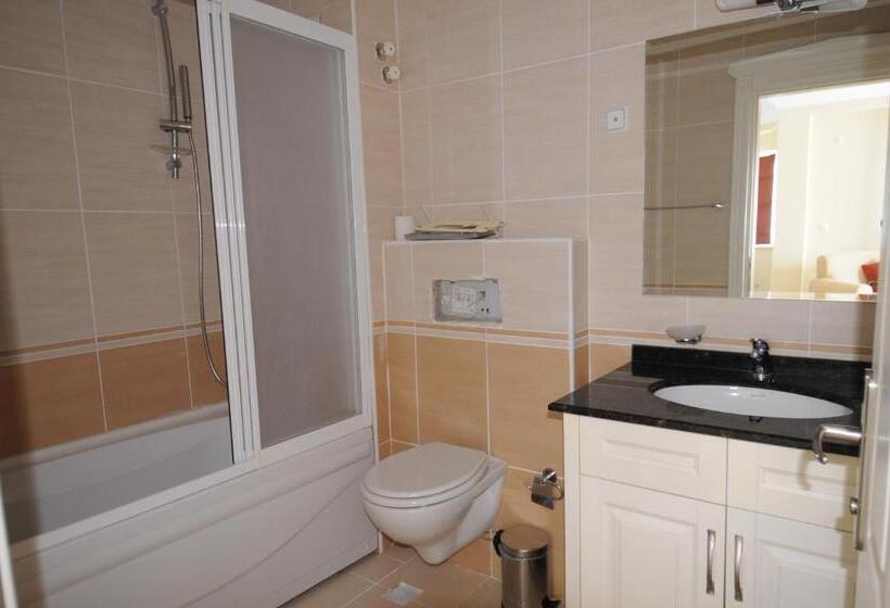 Курорт Gold City Luxury Accommodation