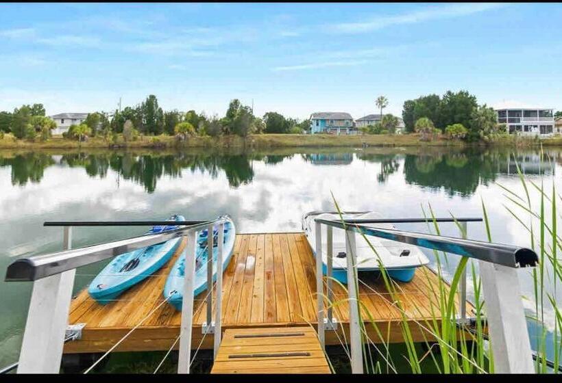 Saltwaterpool  Gameroom  Tropical Sunsets   Kayaks   Fishing