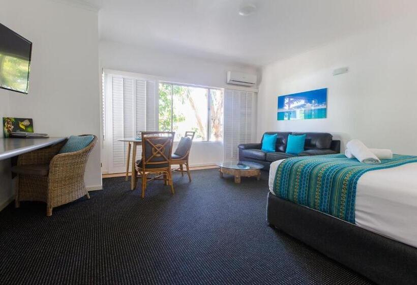 Sonia S At Ramada Resort Free Wifi & Netflix