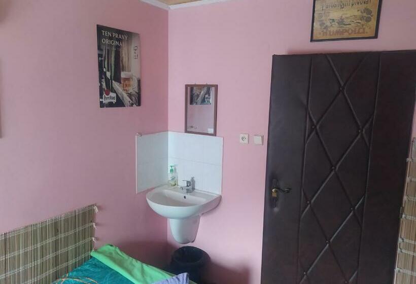 הוסטל Dřevěnka