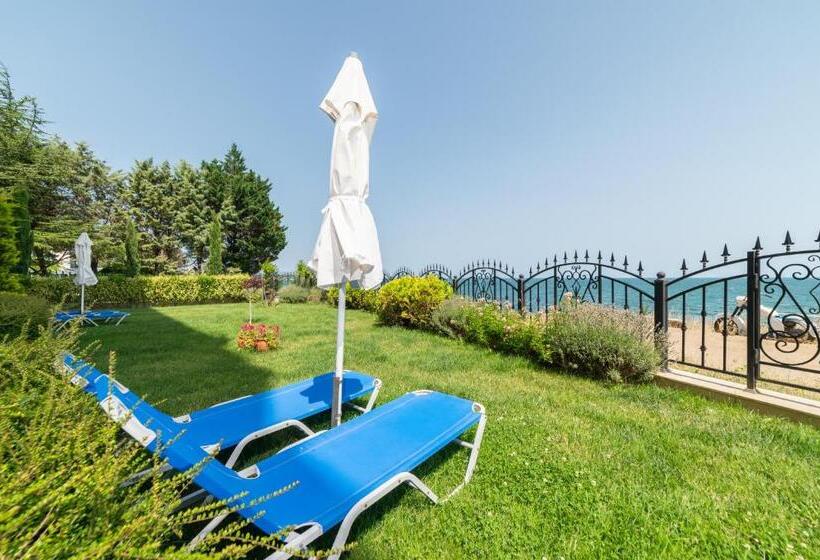 Apartcomplex Golden Bay