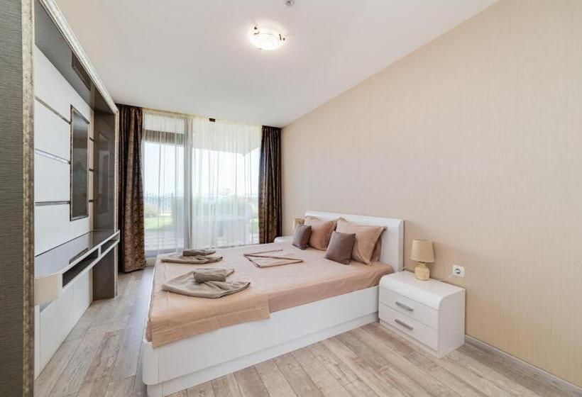 Apartcomplex Golden Bay