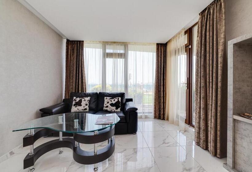 Apartcomplex Golden Bay