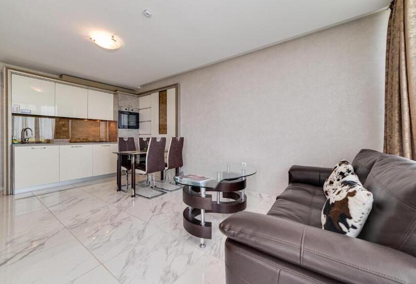 Apartcomplex Golden Bay