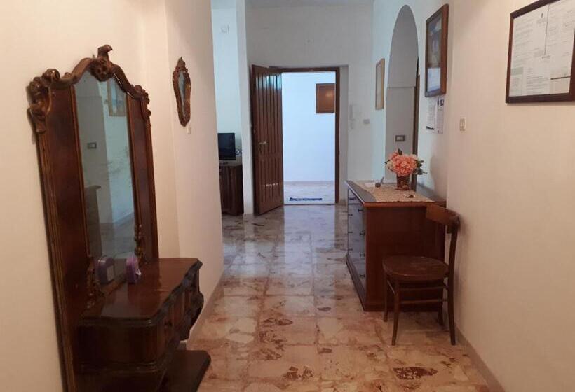 مبيت وإفطار Affittacamere Delle Rose