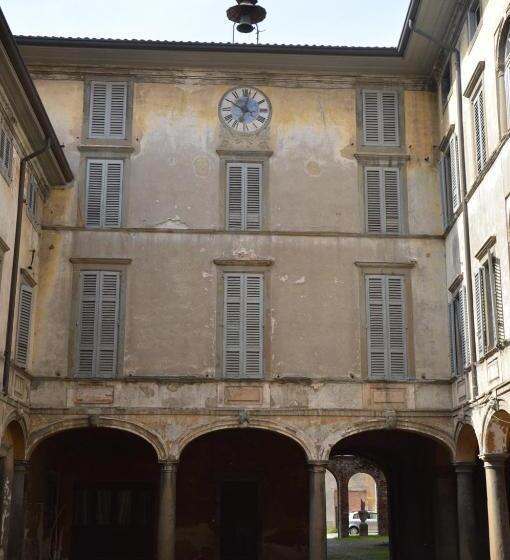 تختخواب و صبحانه Bnb Bergamo