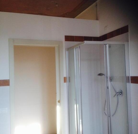 تختخواب و صبحانه Bnb Bergamo