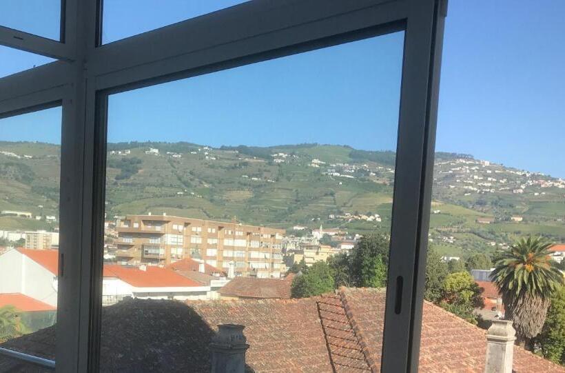 مبيت وإفطار Casa Largo Do Cruzeiro