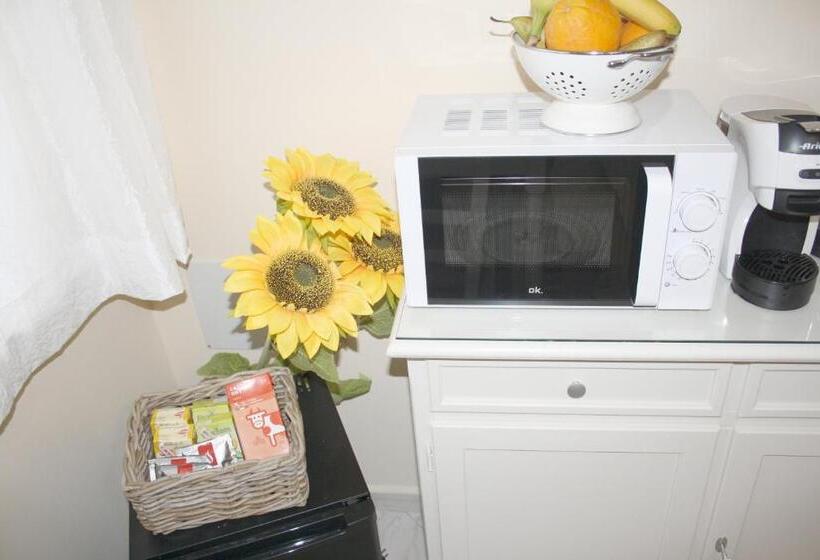 مبيت وإفطار City Life Pompeii