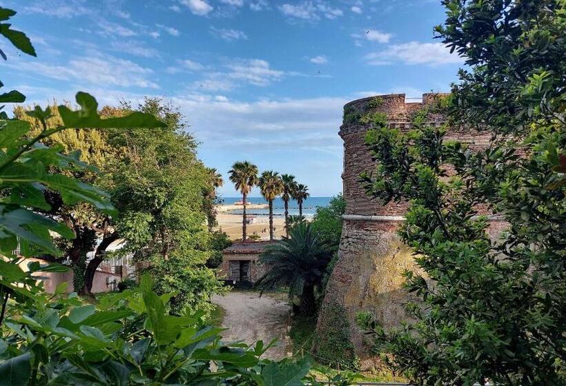 مبيت وإفطار Il Borgo Your Luxury Suites Giubileo 2025