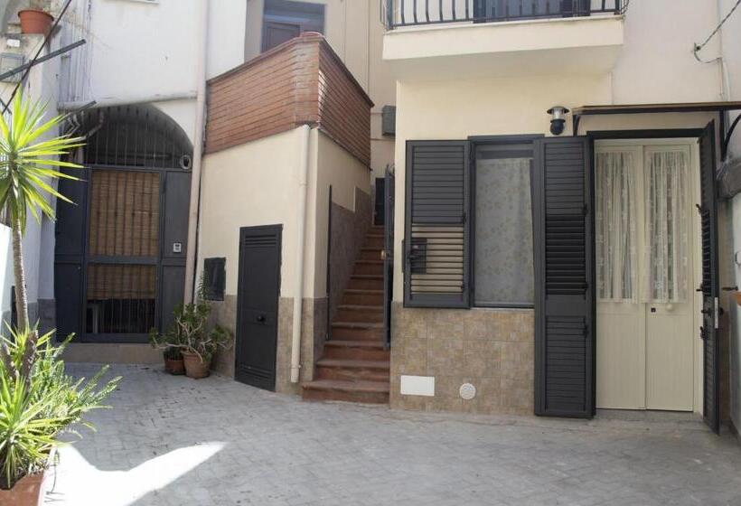 Bed And Breakfast La Volpe Rossa