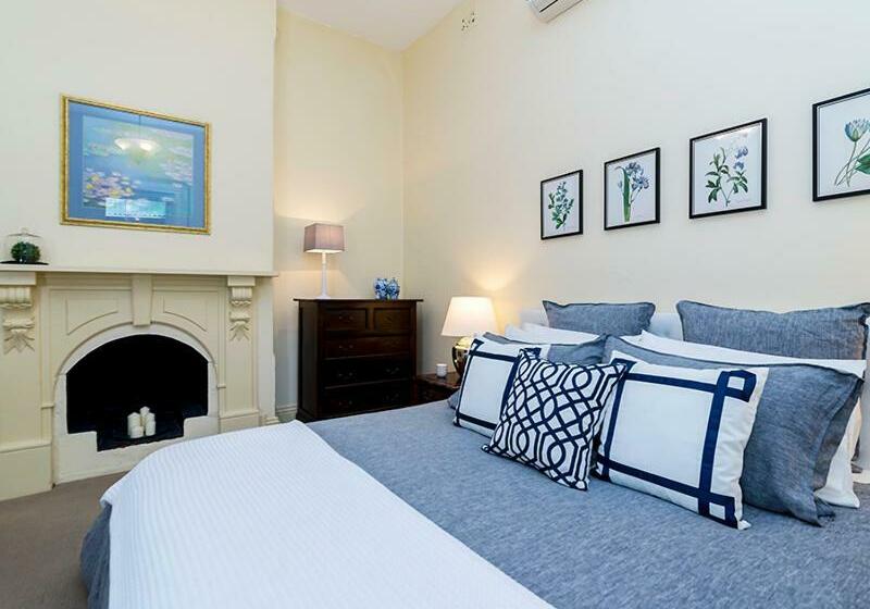 ベッドアンドブレックファースト Pembury Cottage