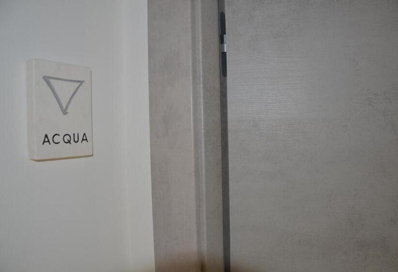 تختخواب و صبحانه Quintessenza Charme Rooms