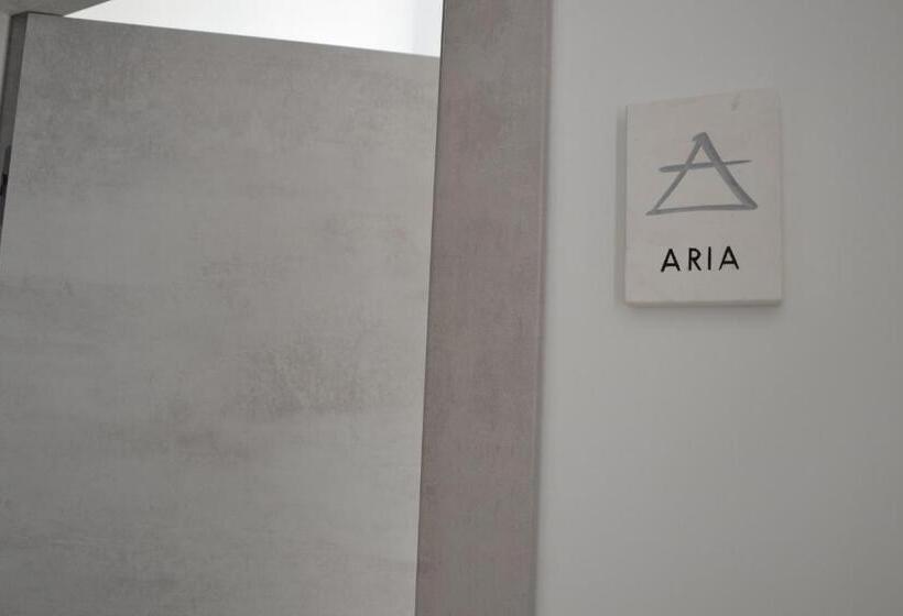 تختخواب و صبحانه Quintessenza Charme Rooms