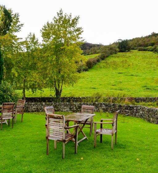 민박 The Lady Maxwell Room At Buittle Castle
