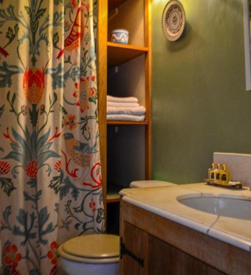 민박 The Lady Maxwell Room At Buittle Castle