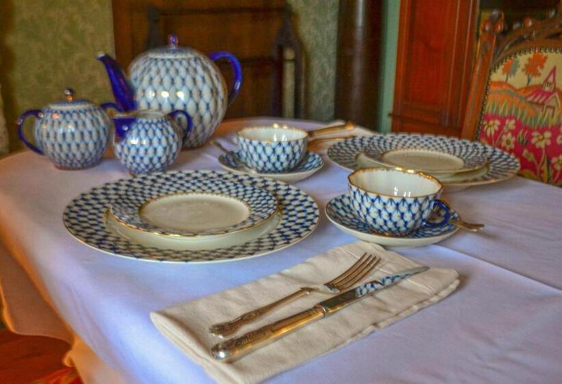 민박 The Lady Maxwell Room At Buittle Castle