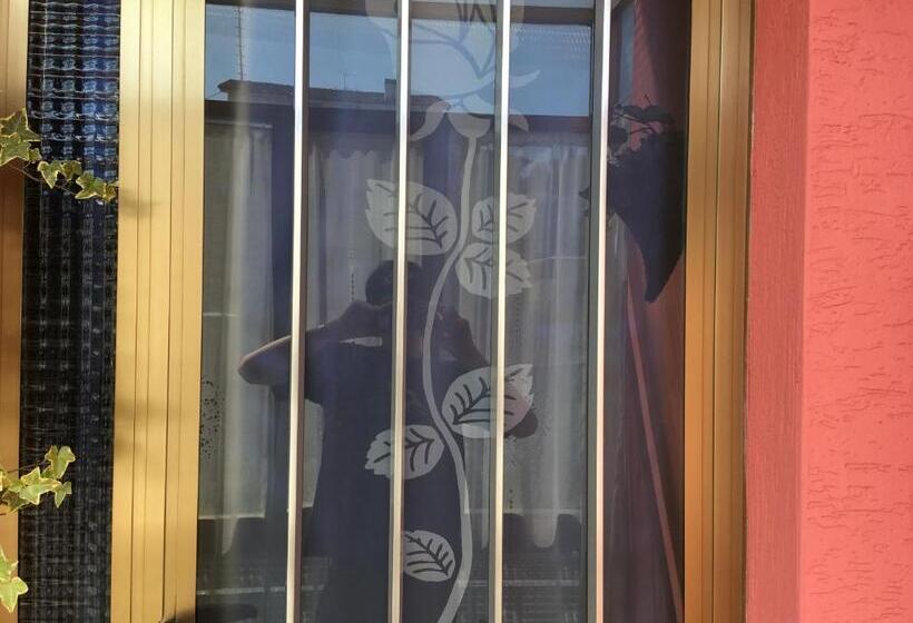 Bed & Breakfast La Rosa Rossa