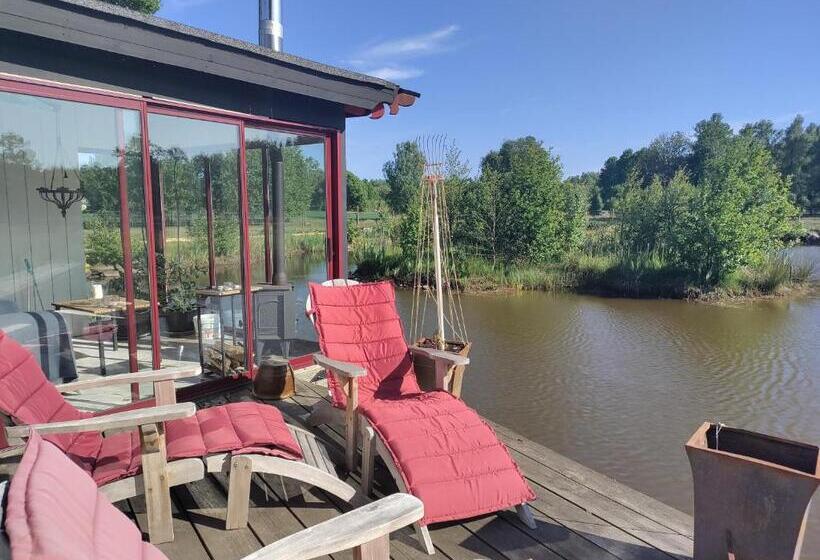 Damwildfarm In Rollerbü Südschweden