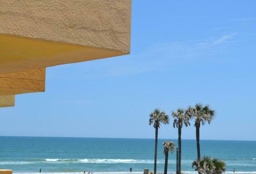 Daytona Beach Studio Condo With Beautiful Ocean View