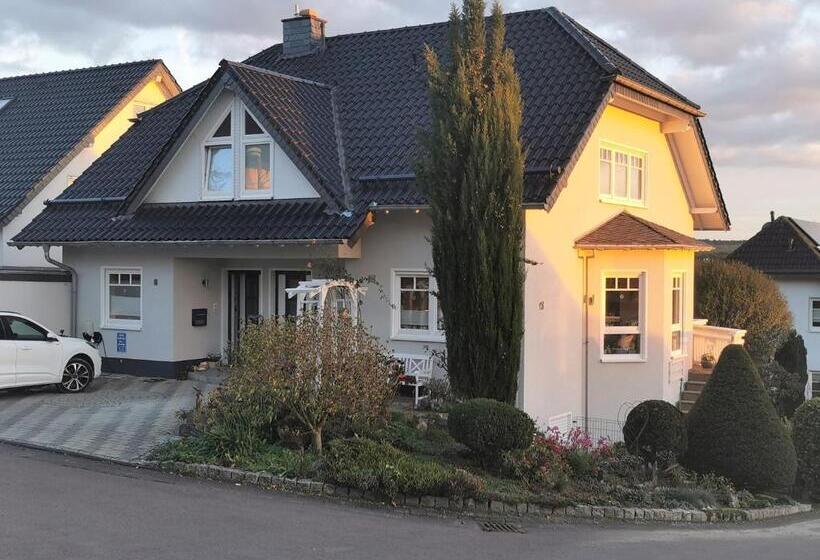 Ferienwohnung Falkenhof