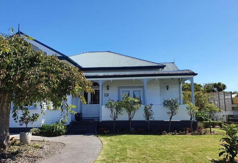 Fossil Coast B&b