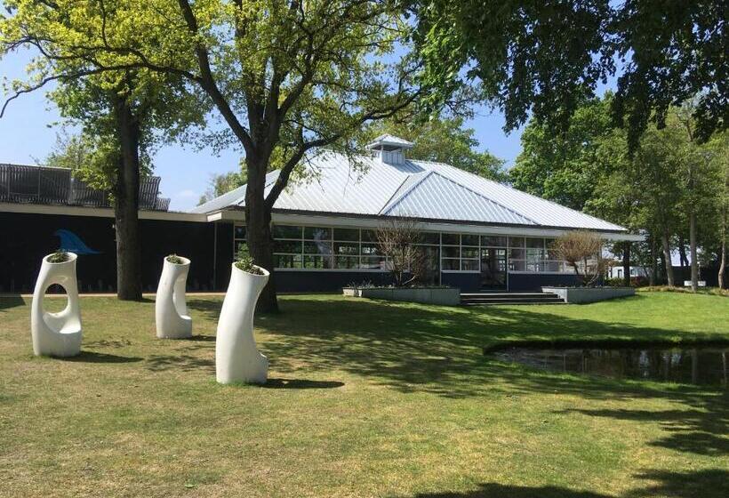Fraai Tiny House Aan Het Veluwemeer Met Uitzicht & Veranda