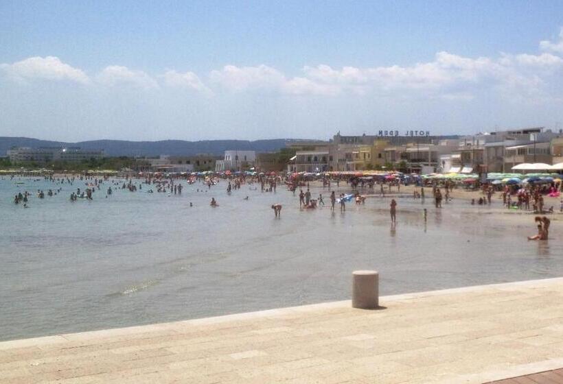 Francesco B&b   Torre Canne