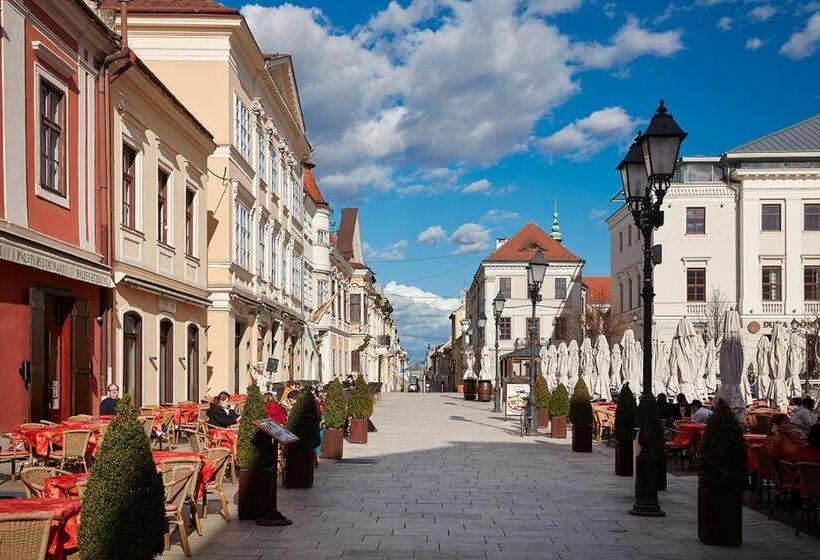 Főtér Rezidencia 2