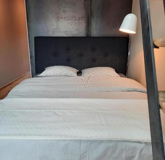 Gîte Redouté Agréable Maison De Ville Avec Cour Intérieure