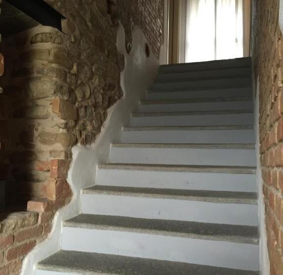 فندق Cascina Maina