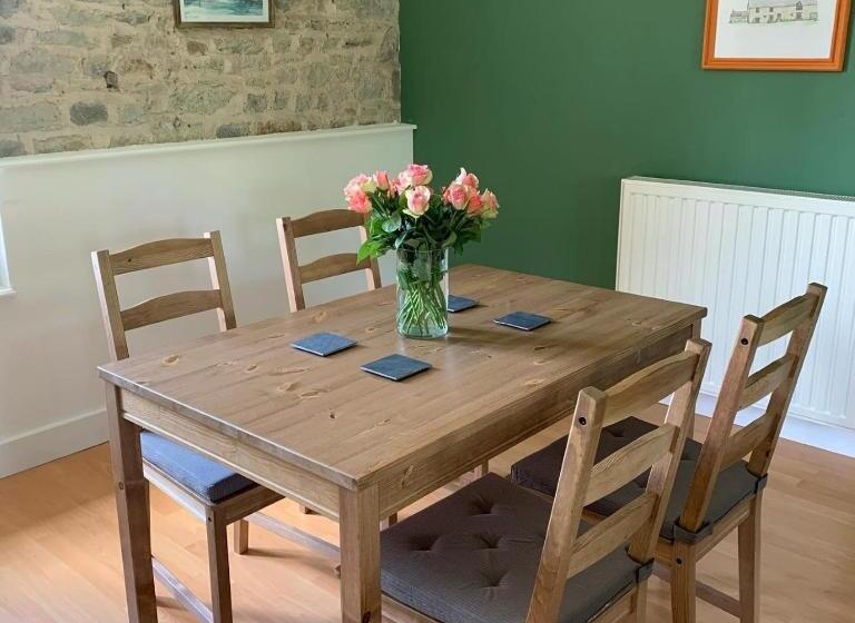 Les Rouges Terres Gites   La Vieille Grange