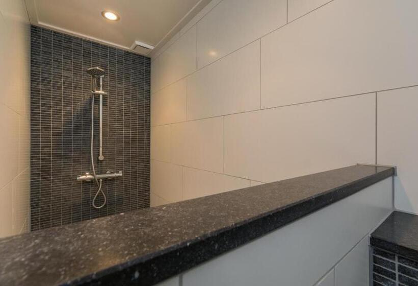 Luxe Vakantiewoning Domburg, Dichtbij Strand