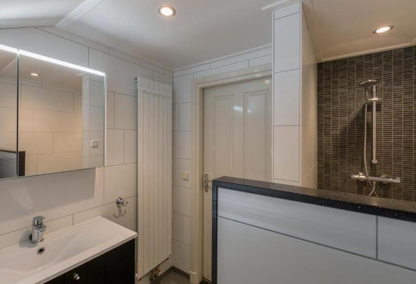 Luxe Vakantiewoning Domburg, Dichtbij Strand