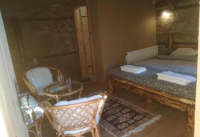 펜션 скендерова къща,къщичка алиса