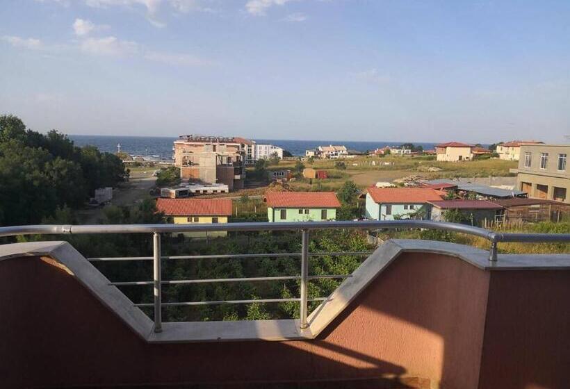 פנסיון свети кирил лозенец