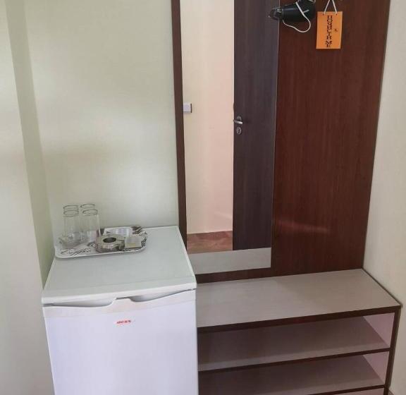 פנסיון свети кирил лозенец