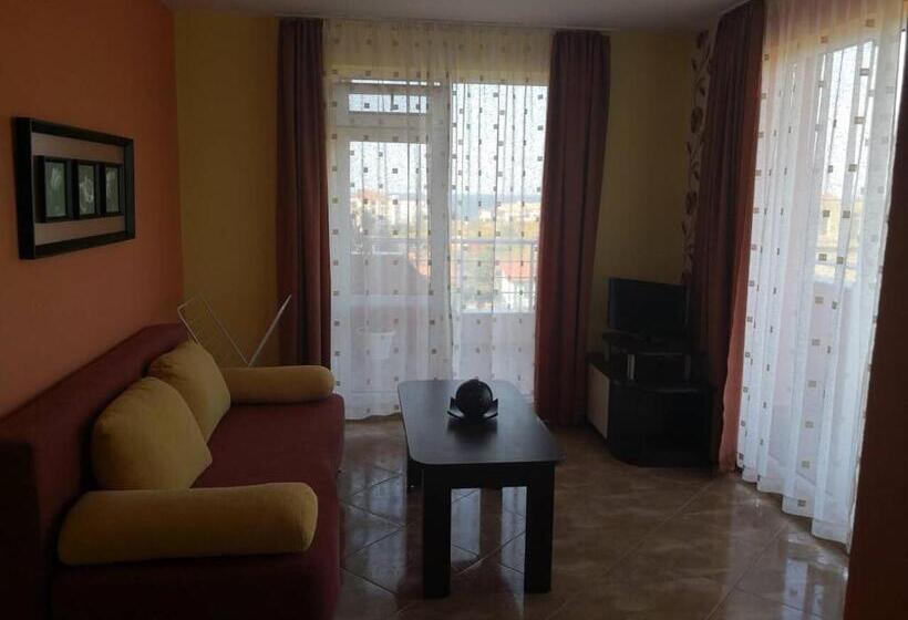 פנסיון свети кирил лозенец