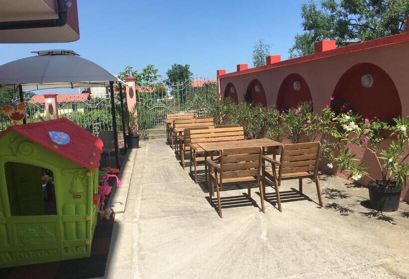 פנסיון свети кирил лозенец