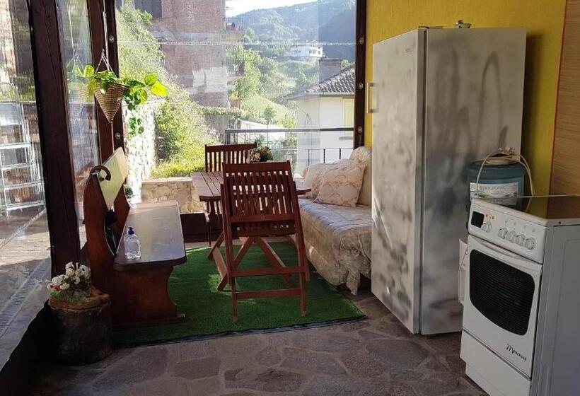 Pension (Hôtel basse catégorie) вила баните