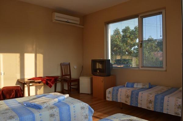 بنسيون къща за гости черната роза