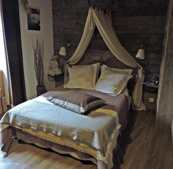 Пансион A La Bouge Hôtes