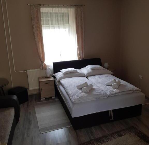 ペンション Dm Vendégház Villány