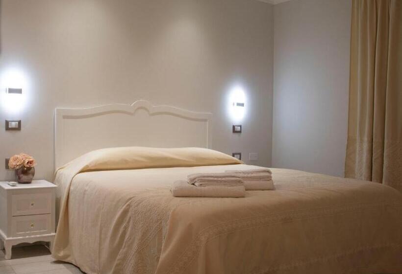 پانسیون Domu Ajaju Guest House