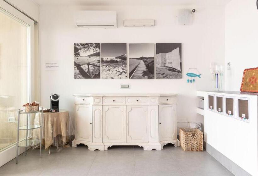 پانسیون Domu Ajaju Guest House