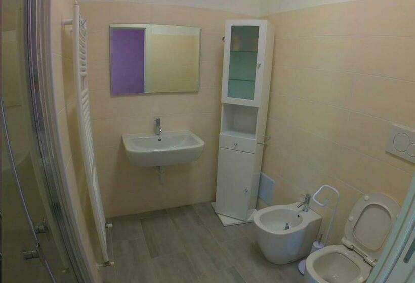 Пансион Giada Rooms