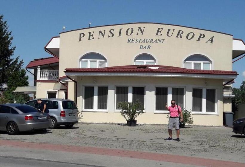 膳宿费 Penzion Europa Diakovce