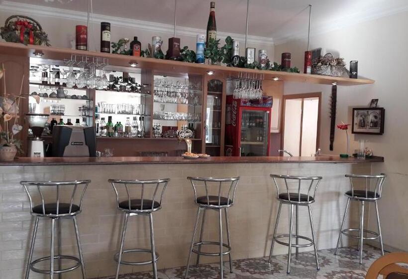 膳宿费 Penzion Europa Diakovce