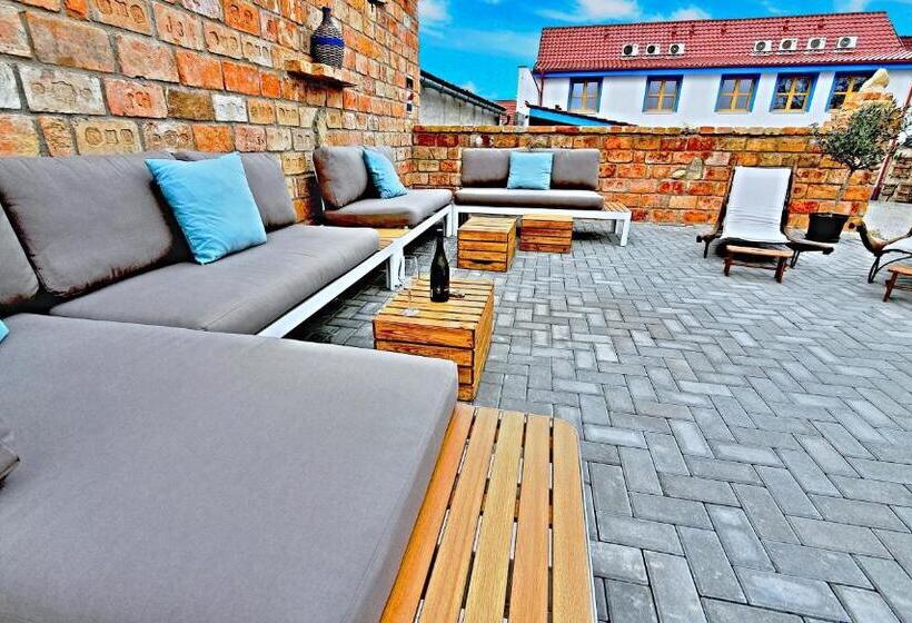 פנסיון Penzion Jako Víno